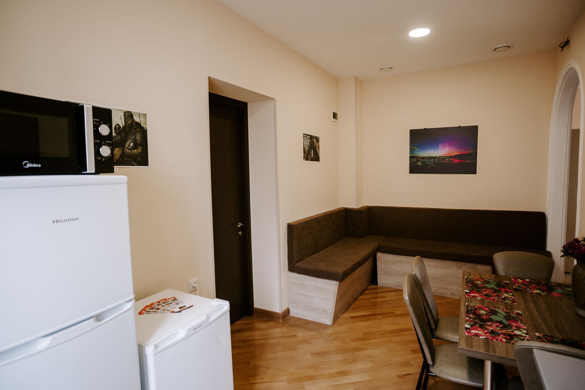 Tbilisi Viking Hostel Екстериор снимка