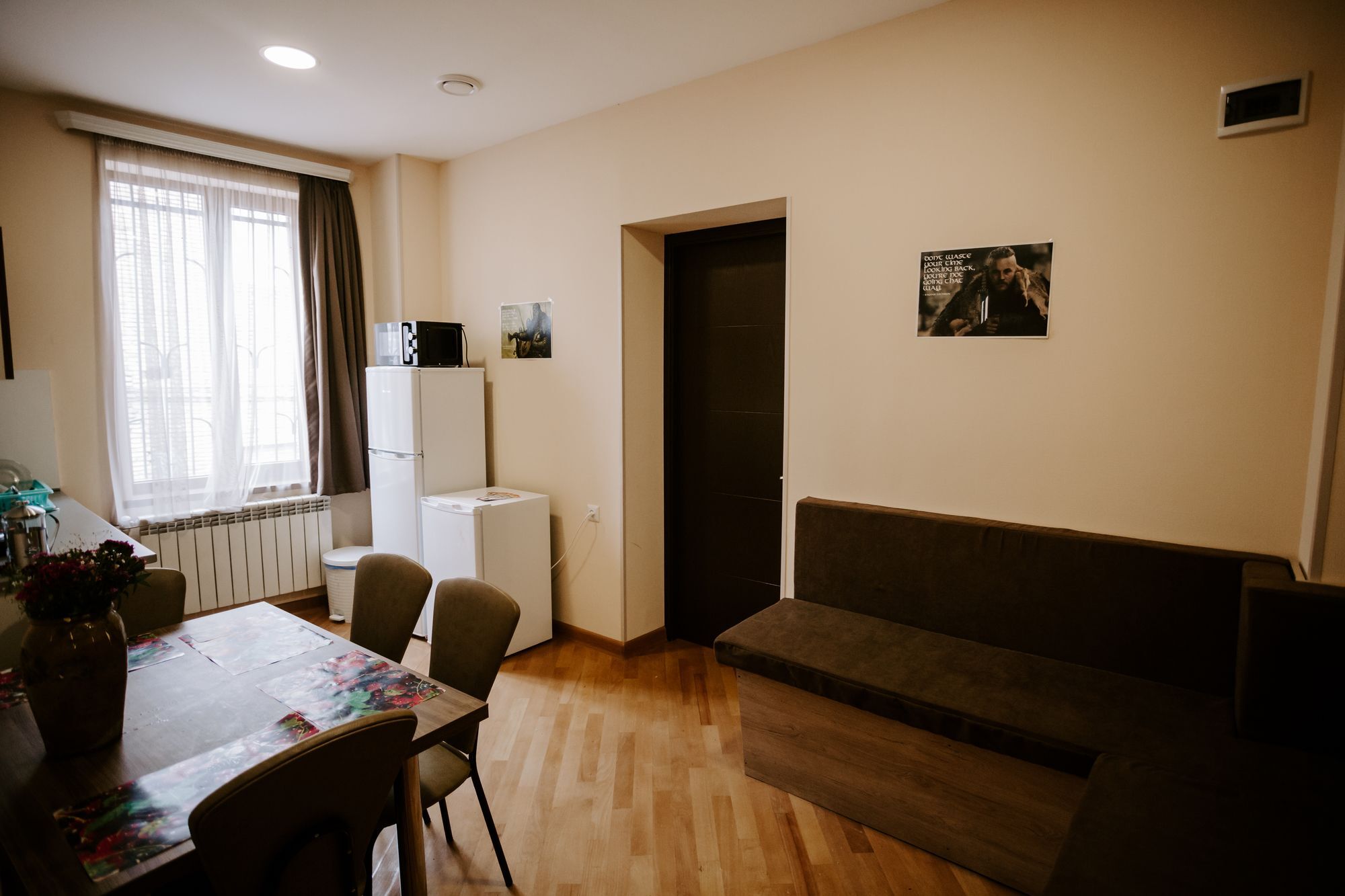 Tbilisi Viking Hostel Екстериор снимка